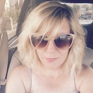 Meet your Posher, Jane